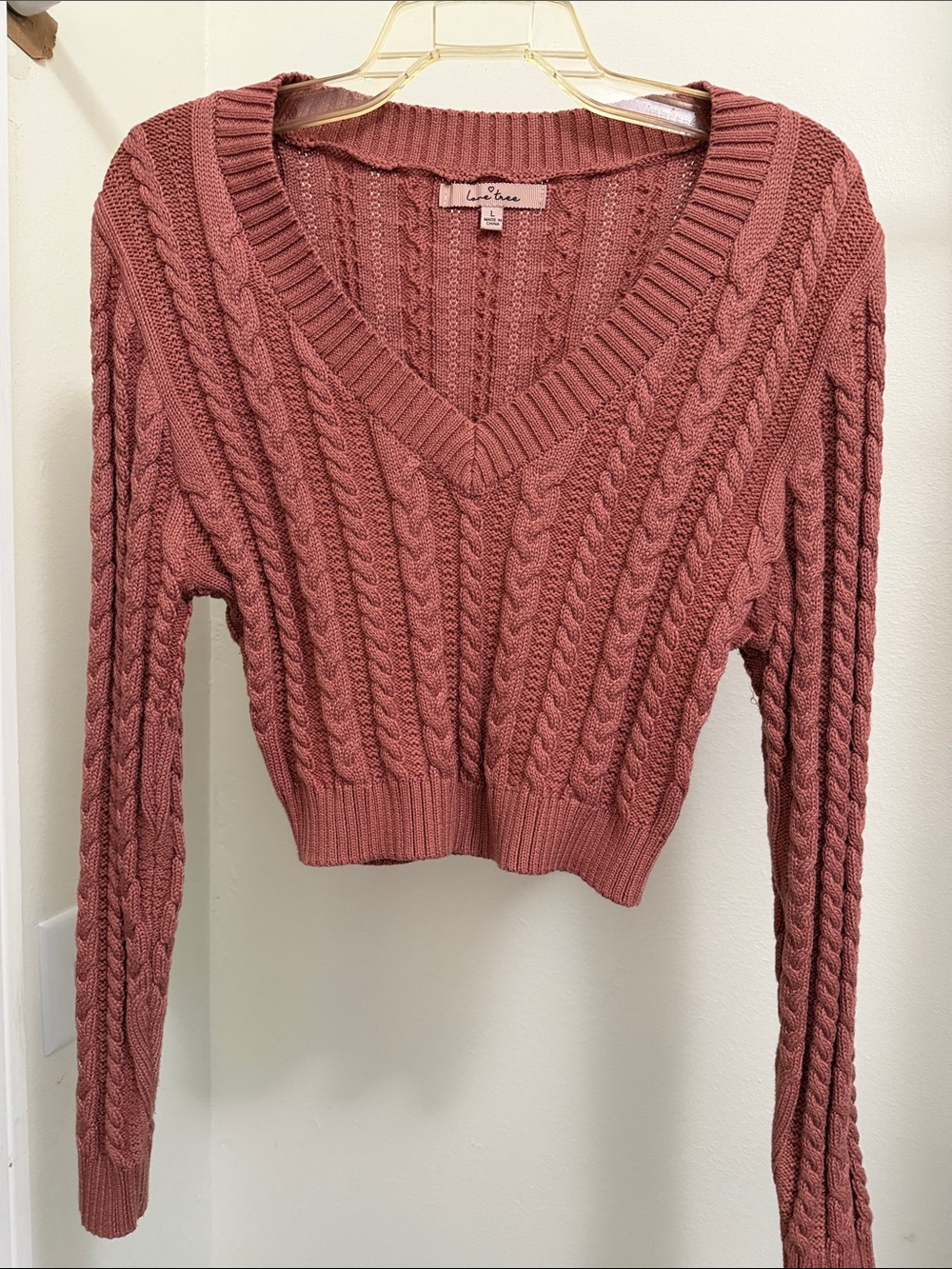 Lone Tree V-Neck Cable Knit Sweater in Dusty Rose